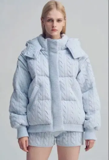 THE TOE Shard Knit Down 라이트 블루