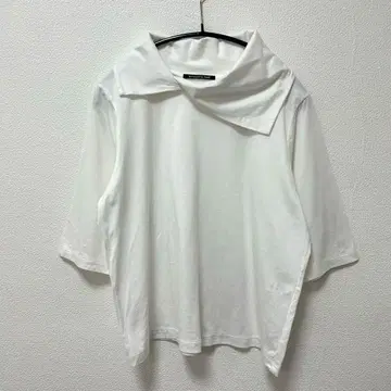 미즈이로 인드 드레이프 칼라 풀오버 화이트