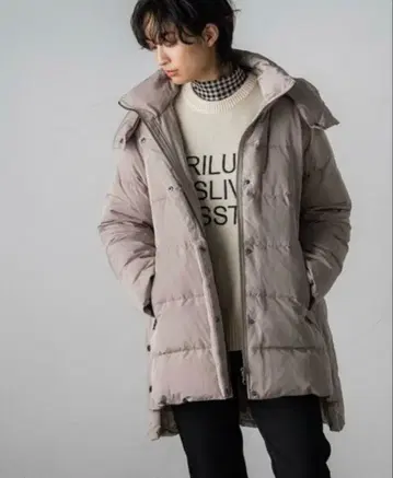 새상품 MAYSON GRAY (메이슨 그레이) 미들 후디 다운 자켓 S