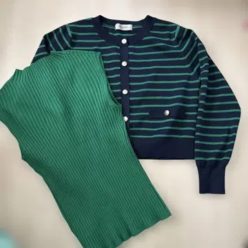 저스길리티 새상품급 앙상블 가디건