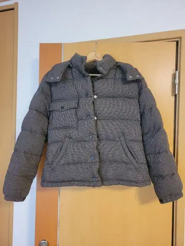 유나이티드 애로우즈 다운 38