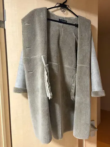 URBAN RESEARCH DOORS 후드 부착 무스탕 코트