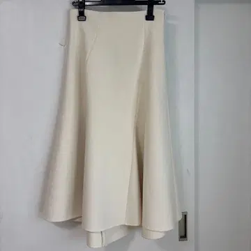 ESTNATION 아이보리 플레어 롱 스커트 36