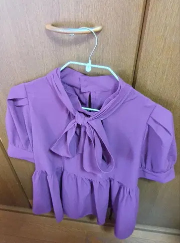 리본 포함 플레어 블라우스 (퍼플, 핑크, 베이지)