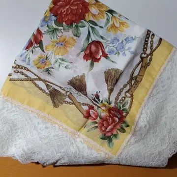 미사용 새상품 태슬 꽃무늬 레이스 손수건