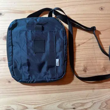 브라운 버팔로 숄더백 사코슈