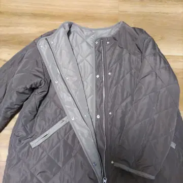 리버서블 퀼팅 롱 코트