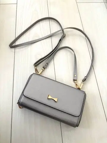 숄더 지갑 실버