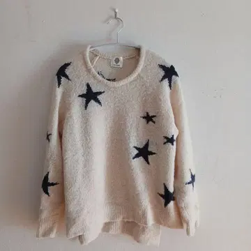 Bou Jeloud 별 패턴 모헤어 니트 스웨터