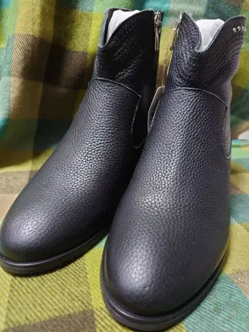 nouer 블랙 가죽 숏부츠