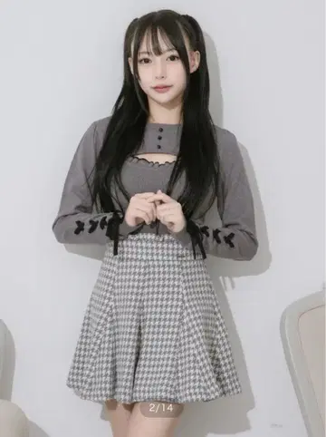 pium 레이스업 슬리브 레이어드 니트