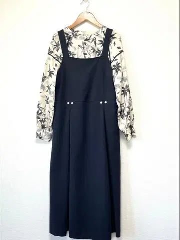 새상품 53,900엔 JUDY 주디/크리스피 크로스 오버롤 스커트