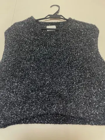 UNITED ARROWS 니트 베스트 블랙과 은색의 믹스