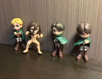 팔버스 진격의 거인 4개