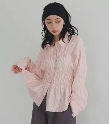 LIAN 셔링 뷔스티에 디자인 셔츠