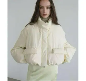 CLANE BALLOON SHORT DOWN JACKET