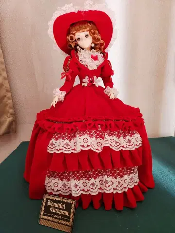 뷰티풀 유러피안 다니엘 인형