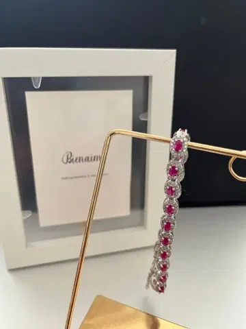 인공 루비 팔찌 화려함 고져스 반짝반짝