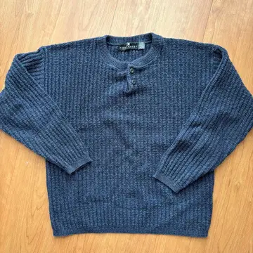 consensus 네이비 헨리넥 L