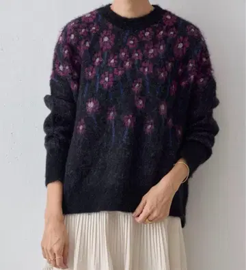 비어즐리 플라워 자카드 니트 모헤어 혼방