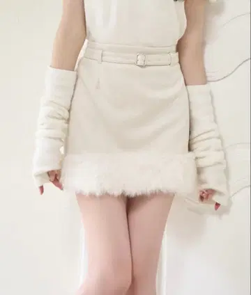 NICE CLAP 무스탕 미니 스커트 벨트 포함