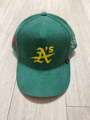 REFERENCE A's SNAP BACK CAP 코듀로이 새상품급