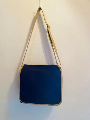 이치자와 캔버스 숄더 네이비