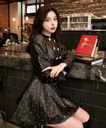 darich 가죽 스커트 도트 레더 미니 스커트