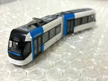 철도 컬렉션 토야마 라이트 레일(블루) TLR0606 동력화 완료