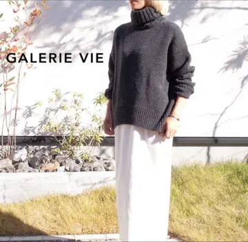 GALERIE VIE 파인 울 터틀넥 스웨터 M 사이즈