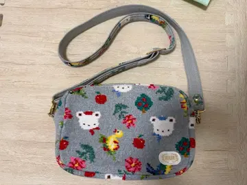 Familiar 페이 콜라보 숄더백