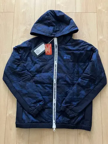 후드 부착 네이비 자켓