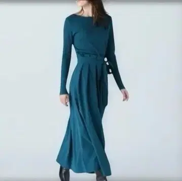 새상품 플라스테 롱 슬리브 맥시 원피스 그린