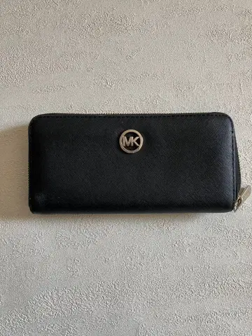 MICHAEL KORS 블랙 장지갑