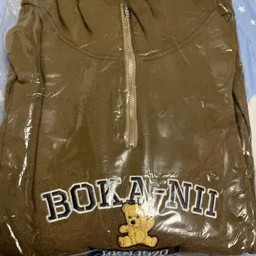 Boka nii bear 하프 지퍼 맨투맨