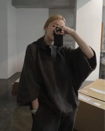 LON TWO SIDE SWEATSHIRT #04