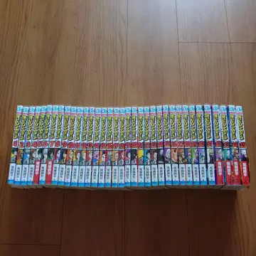 나의 히어로 아카데미아 1~35권 세트 공식 캐릭터 북 2권 포함