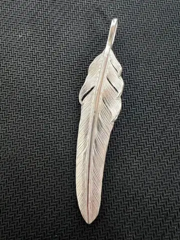 실버 카제키리 페더 펜던트 대