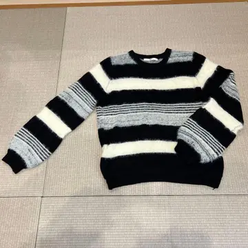 스트라이프 디자인 스웨터 FREE 사이즈