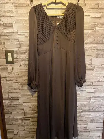 moussy 브라운 플리츠 디자인 원피스