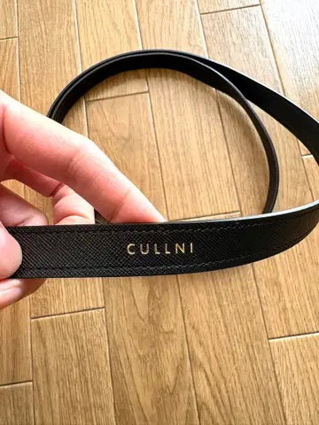 CULLNI 내로우 블랙 벨트 골드 버클 프리 사이즈