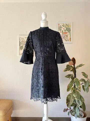 Reiss 엘레강트 레이스 원피스