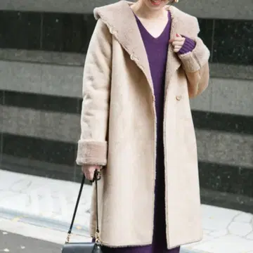 어반 리서치 로쏘 에코 무스탕 후드 코트 택 포함 새상품