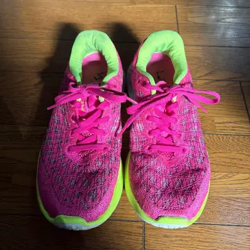 언더아머 플로우 벨로시티 윈드2 러닝 러닝화