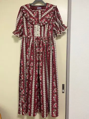 axesfemmekawaii 로즈베리 정원 원피스 와인색