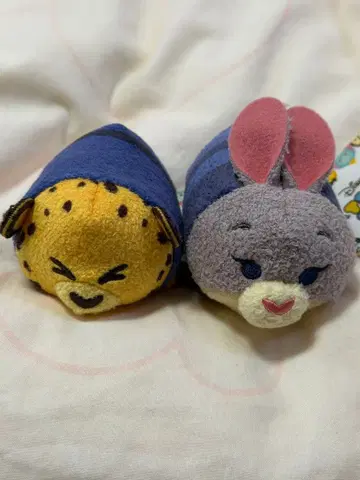 미사용 새상품 썸썸 주토피아 주디와 크롬하우저 봉제 인형