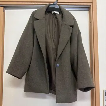 브라운 체스터 코트 울 느낌