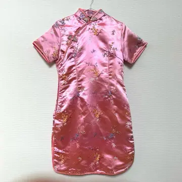 자수 장식 핑크 새틴 차이나 드레스 무릎 기장 M 사이즈