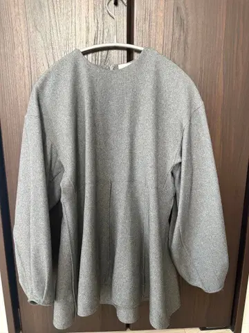 오가 페플럼 튜닉