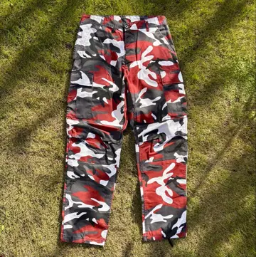 ROTHCO제 레드 카모 무늬 B.D.U. 카고 팬츠